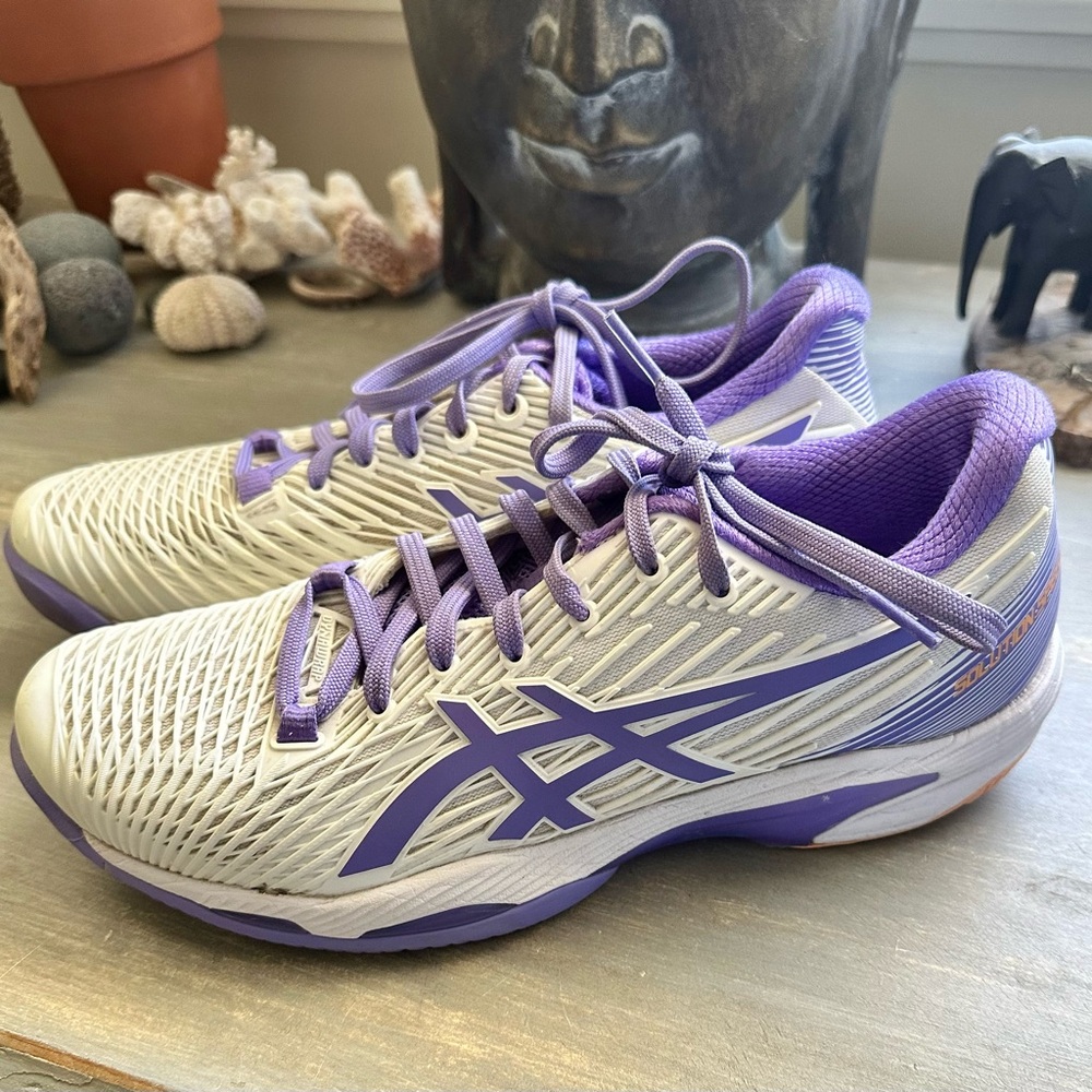 Asics 8.5 court shoes Tennis Pickleball